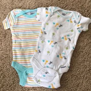 Short sleeve onesies